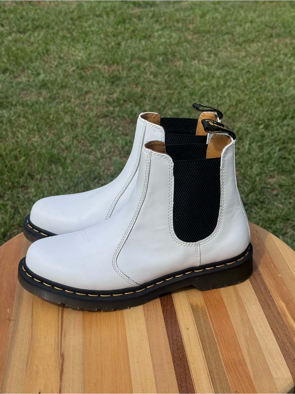 Women’s Dr. Marten’s 2976 Chelsea Boots